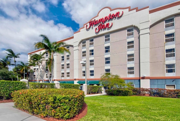 Hampton Inn By Hilton Fort Lauderdale Airport North Main image